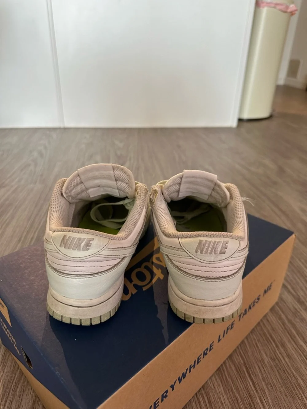 nike dunks - mint green - Picture 3 of 7